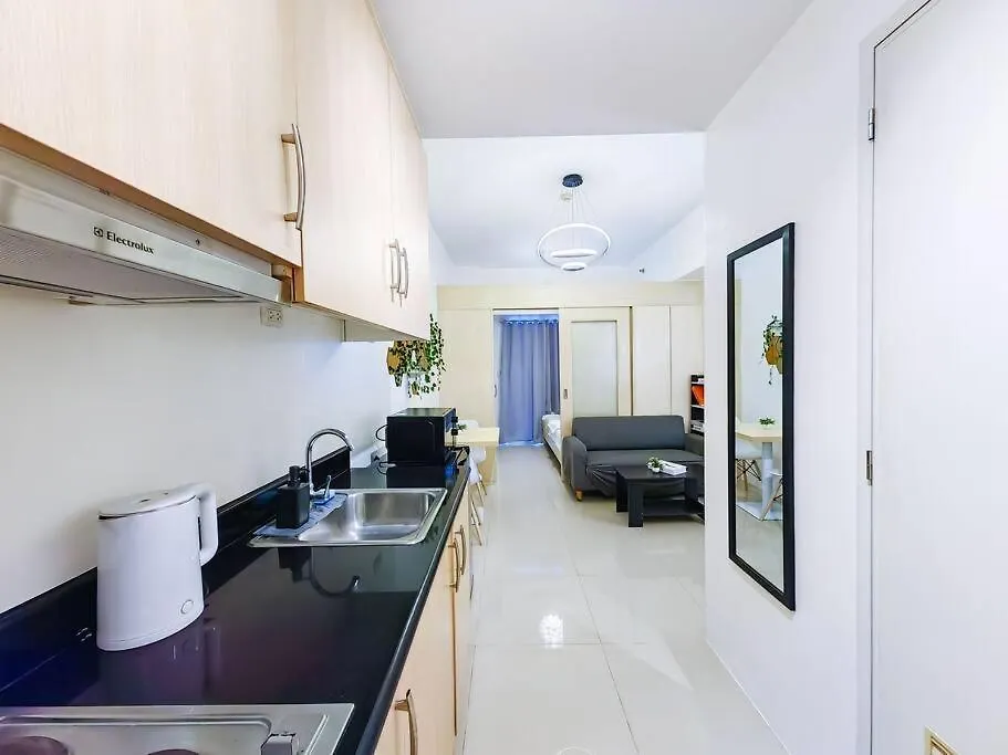 1Br Condotel W/ Balcony Sm Light Residences -Lt06 Manila