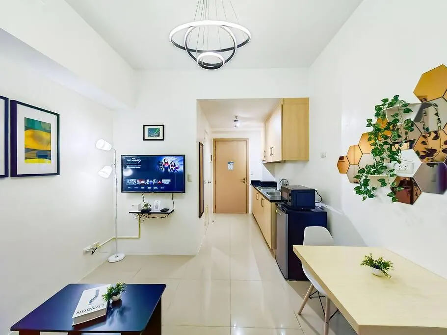 1Br Condotel W/ Balcony Sm Light Residences -Lt06 Manila