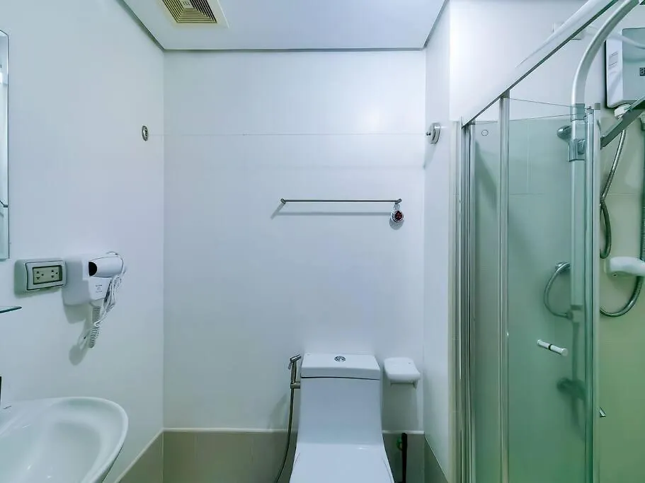 1Br Condotel W/ Balcony Sm Light Residences -Lt06 Manila